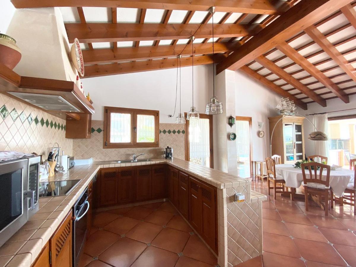 Villa Victoria 사 칼레타 외부 사진