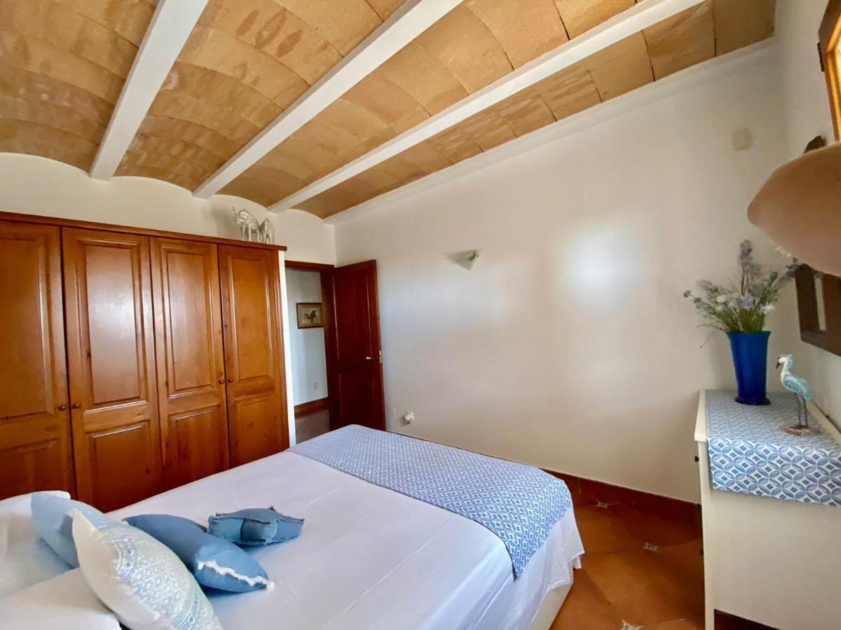 Villa Victoria 사 칼레타 외부 사진