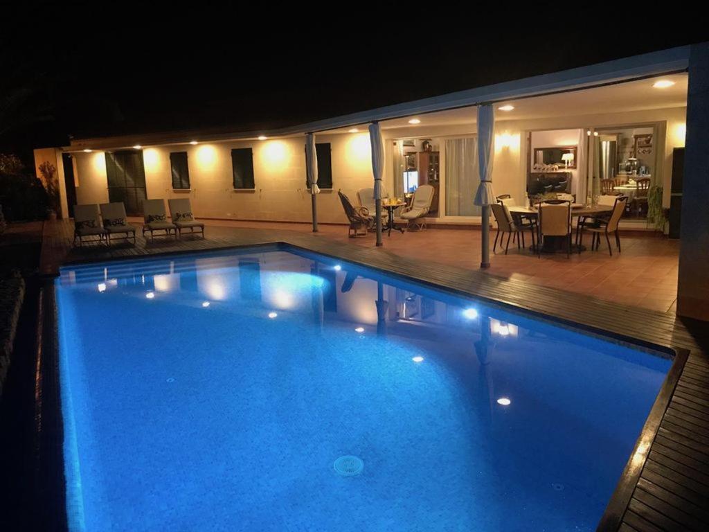 Villa Victoria 사 칼레타 외부 사진
